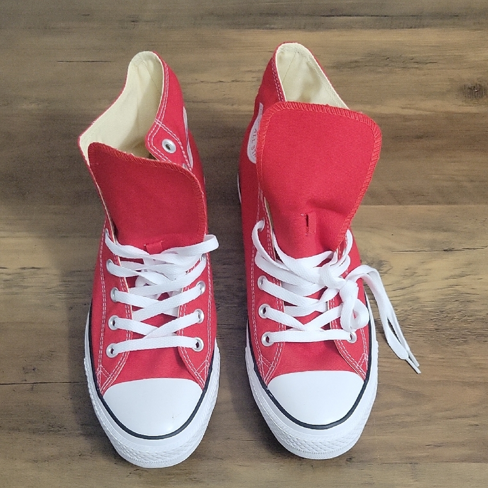 Converse Unisex Sneakers Label